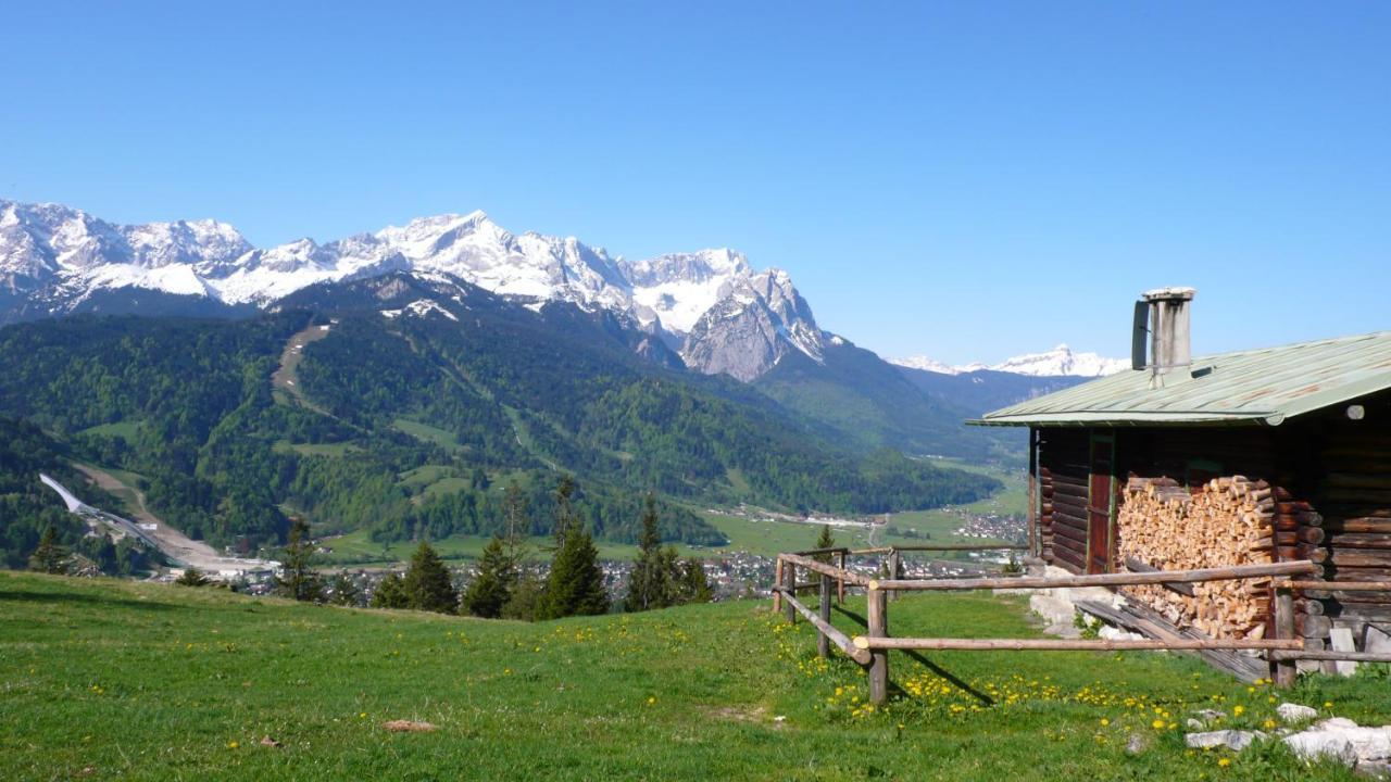 Apartment Bergblick Garmisch-Partenkirchen Bagian luar foto